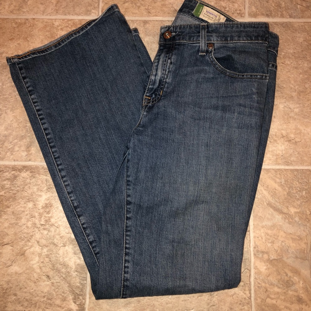 Gap women’s size 10 jeans.